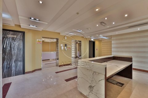 636مربع، عقار تجاري في Al Nahyan Camp, الإمارات العربية المتحدة رقم 91192 19