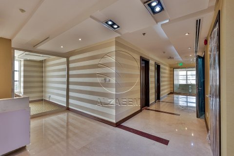 636مربع، عقار تجاري في Al Nahyan Camp, الإمارات العربية المتحدة رقم 91192 20