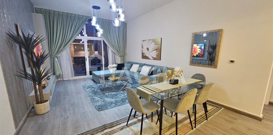 Apartment de 2 dormitorios en Jumeirah Village Circle, UAE No. 25065