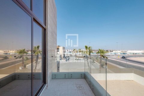 4 bedrooms Townhouse in District 11, UAE No. 84119 17