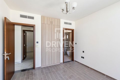 4 bedrooms Townhouse in District 11, UAE No. 84119 11