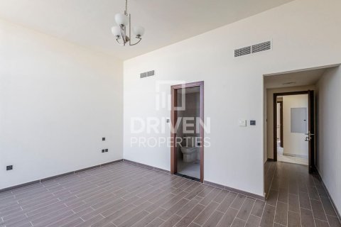 4 bedrooms Townhouse in District 11, UAE No. 84119 6