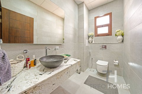 Вилла с 7 спальнями в Jumeirah Park, ОАЭ №73840 21