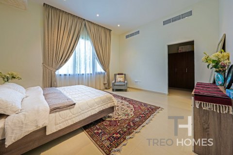 Вилла с 7 спальнями в Jumeirah Park, ОАЭ №73840 24