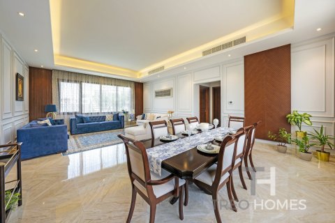 Вилла с 7 спальнями в Jumeirah Park, ОАЭ №73840 6