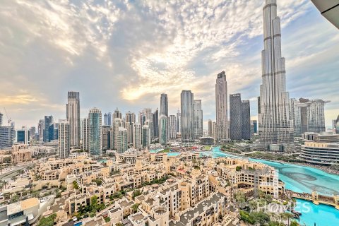 Apartment de 2 dormitorios en Burj Khalifa, UAE No. 73849 3