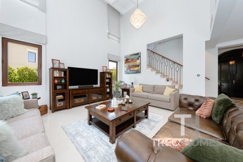 Villa de 4 chambres à Rosa, UAE No. 73850 6
