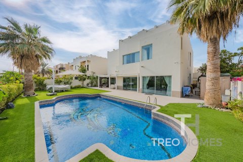 Villa de 5 chambres à Meadows, UAE No. 73839 2
