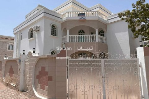11 bedrooms Villa in As Sib, Oman No. 53358 1