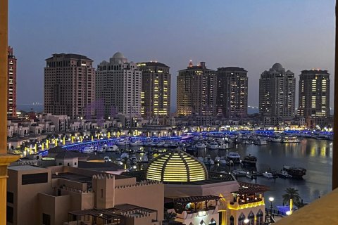 2 bedrooms Apartment in Doha, Qatar No. 57827 3