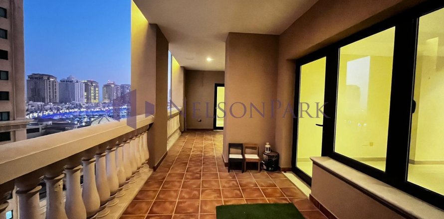2 bedrooms Apartment in Doha, Qatar No. 57827