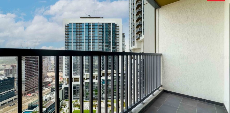 Appartement de 2 chambres à Dubai, UAE No. 100662
