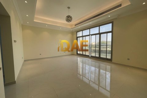 Villa de 6 chambres à Dubai, UAE No. 6979 6