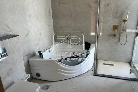 Villa de 3 dormitorios en Al Zorah, UAE No. 75859 28