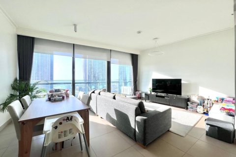Квартира с 2 спальнями в Burj Vista, ОАЭ №89407 11