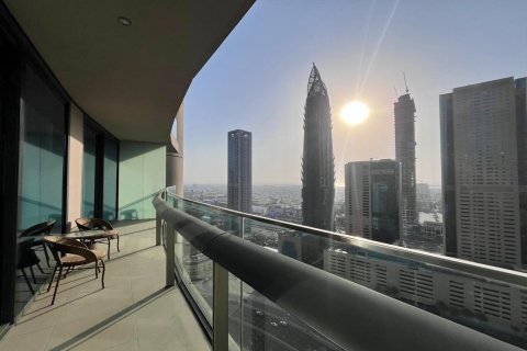 Квартира с 2 спальнями в Burj Vista, ОАЭ №89407 1