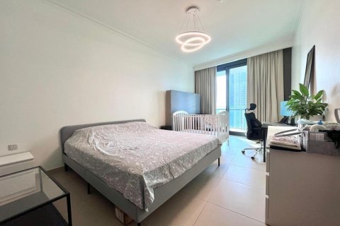 Квартира с 2 спальнями в Burj Vista, ОАЭ №89407 9