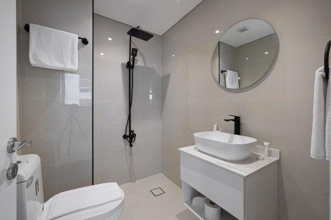 Квартира с 3 спальнями в Executive Towers, ОАЭ №89410 16