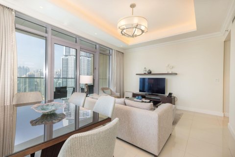 Квартира с 2 спальнями в The Address Residence Fountain Views, ОАЭ №89411 16