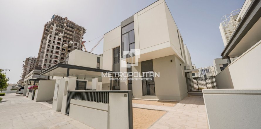 4 غرف نوم فيلا في Murooj Al Furjan, الإمارات العربية المتحدة رقم 78074