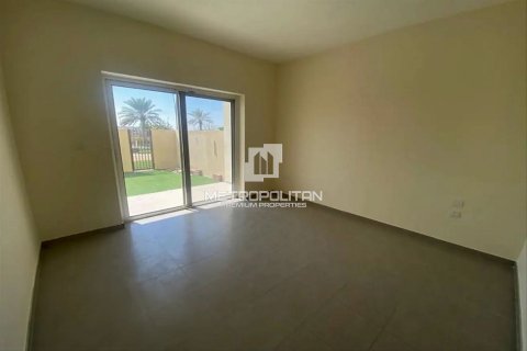 2 غرف نوم تاون هاوس في EMAAR South, الإمارات العربية المتحدة رقم 78070 9