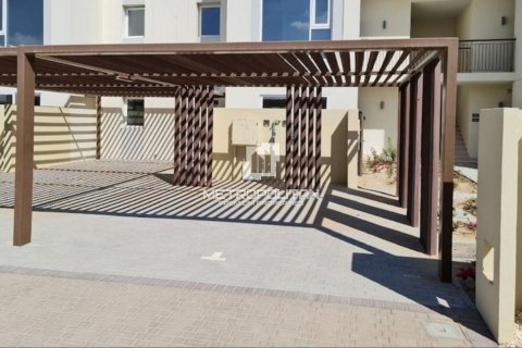 2 غرف نوم تاون هاوس في EMAAR South, الإمارات العربية المتحدة رقم 78070 2