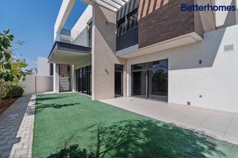 4 bedrooms Villa on the Yas Island, UAE No. 19125 1