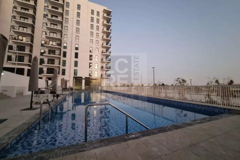 Apartment de 3 dormitorios en WATER'S EDGE Yas Island, UAE No. 95722 4