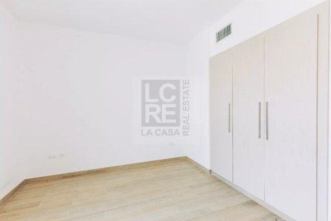 Apartment de 3 dormitorios en WATER'S EDGE Yas Island, UAE No. 95722 3