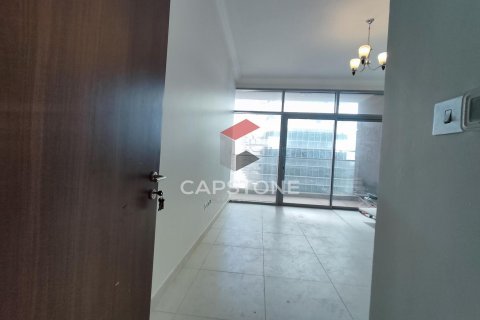 3 bedrooms Apartment in Al Khalidiya, UAE No. 32728 27