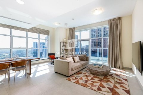 Квартира с 2 спальнями в Marina Arcade Tower, ОАЭ №78677 2