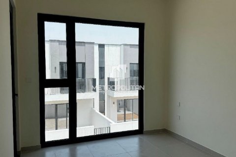 3 غرف نوم فيلا في EMAAR South, الإمارات العربية المتحدة رقم 78683 15