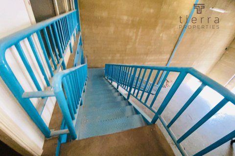 495.6m² Warehouse in Al Quoz, UAE No. 19150 3