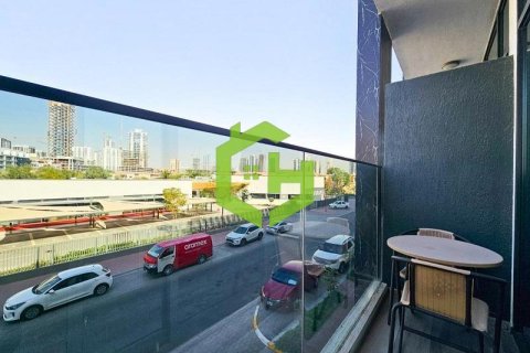 Квартира с 2 спальнями в Джумейра Вилладж Серкл, ОАЭ №92004 5