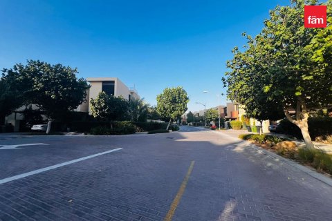 Villa de 5 chambres à Dubai, UAE No. 42630 12