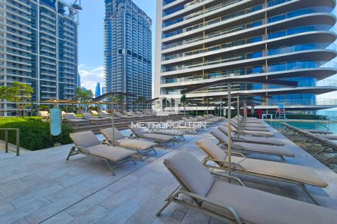 1 غرف نوم شقة في EMAAR Beachfront, الإمارات العربية المتحدة رقم 77692 5