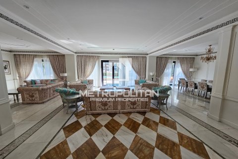 3 غرف نوم شقة في Palazzo Versace, الإمارات العربية المتحدة رقم 77691 18