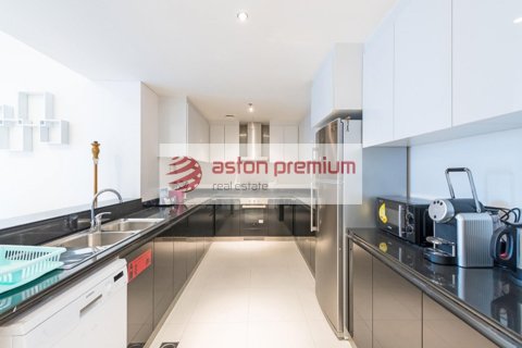 Apartment de 2 dormitorios en Dubai Marina, UAE No. 101906 12