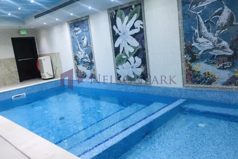 3 bedrooms Apartment in Doha, Qatar No. 57417 12
