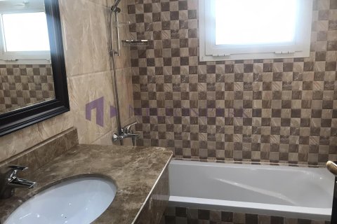 3 bedrooms Apartment in Doha, Qatar No. 57417 9