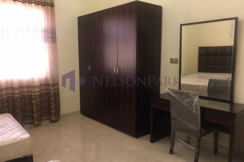3 bedrooms Apartment in Doha, Qatar No. 57417 10