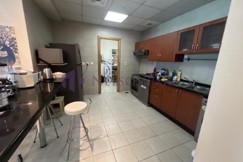 2 bedrooms Apartment in Doha, Qatar No. 57413 12