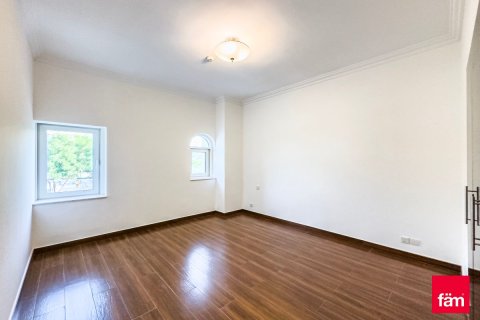 3 غرف نوم شقة  رقم 106334 26
