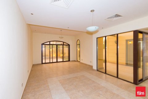 Townhouse de 4 chambres  No. 106318 2
