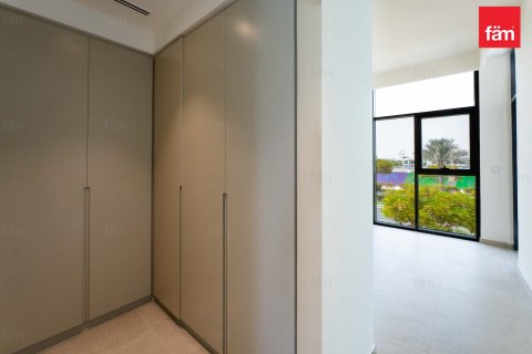 3 غرف نوم تاون هاوس  رقم 106333 6