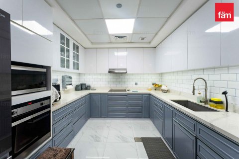 Appartement de 3 chambres à Motor City, UAE No. 103243 23