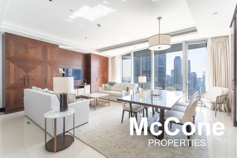 Квартира с 3 спальнями в The Address Sky View Towers, ОАЭ №74892 1