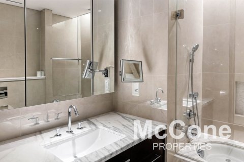 Квартира с 2 спальнями в The Address Sky View Towers, ОАЭ №74891 12
