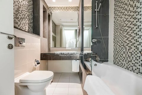 Apartment de 3 dormitorios en Damac Maison The Distinction, UAE No. 62042 10