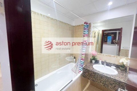 2 bedrooms Apartment in Jumeirah Beach Residence, UAE No. 104443 17